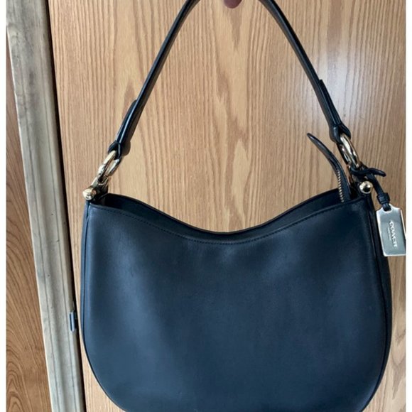 Coach Medium Nomad Leather Black Shoulder Bag 54446 - Picture 9 of 10